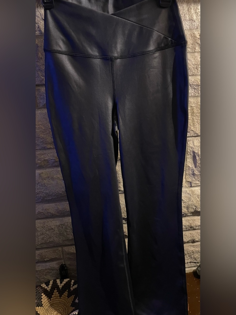 90° Degree by Reflex Sleek, Slick, & Shiny Joggers/Leggings Size-Medium